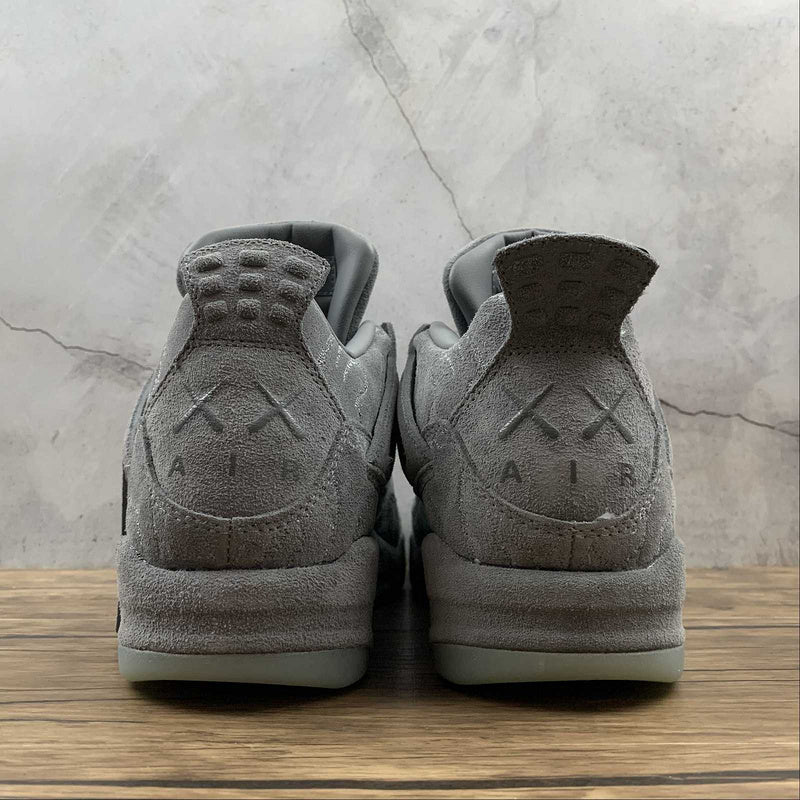 AJ4
