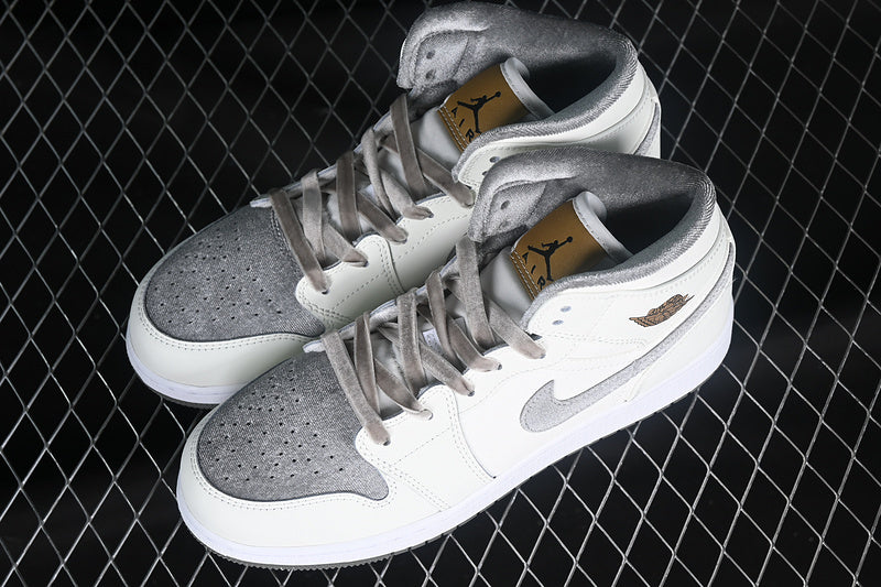 AJ1 Mid