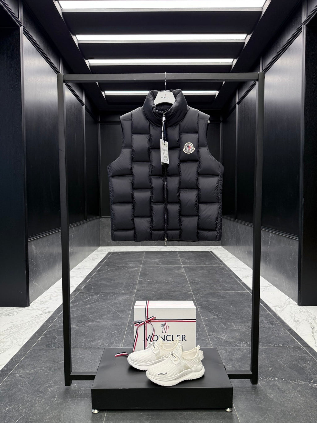 Mon Väst