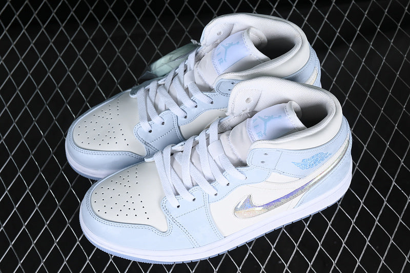 AJ1 Mid