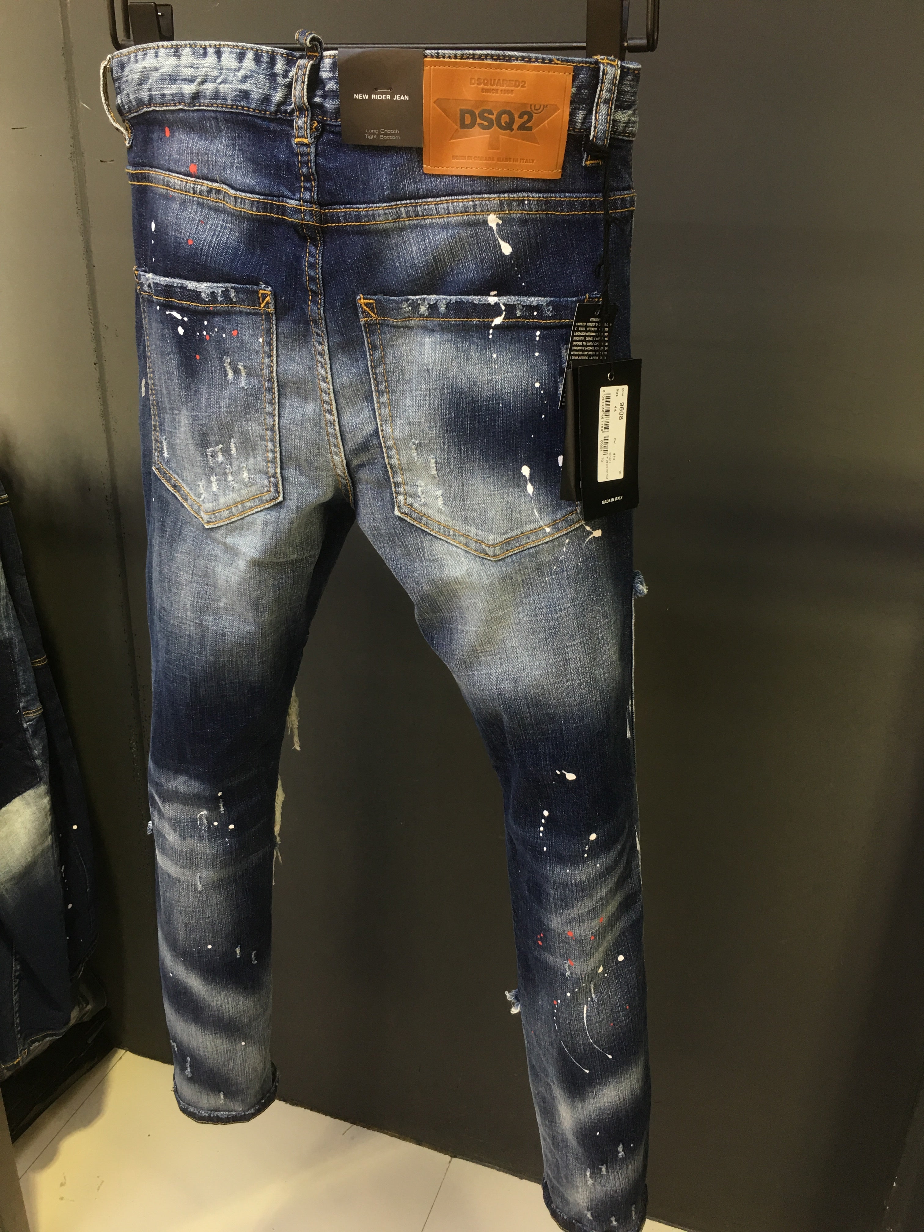 D2 Jeans