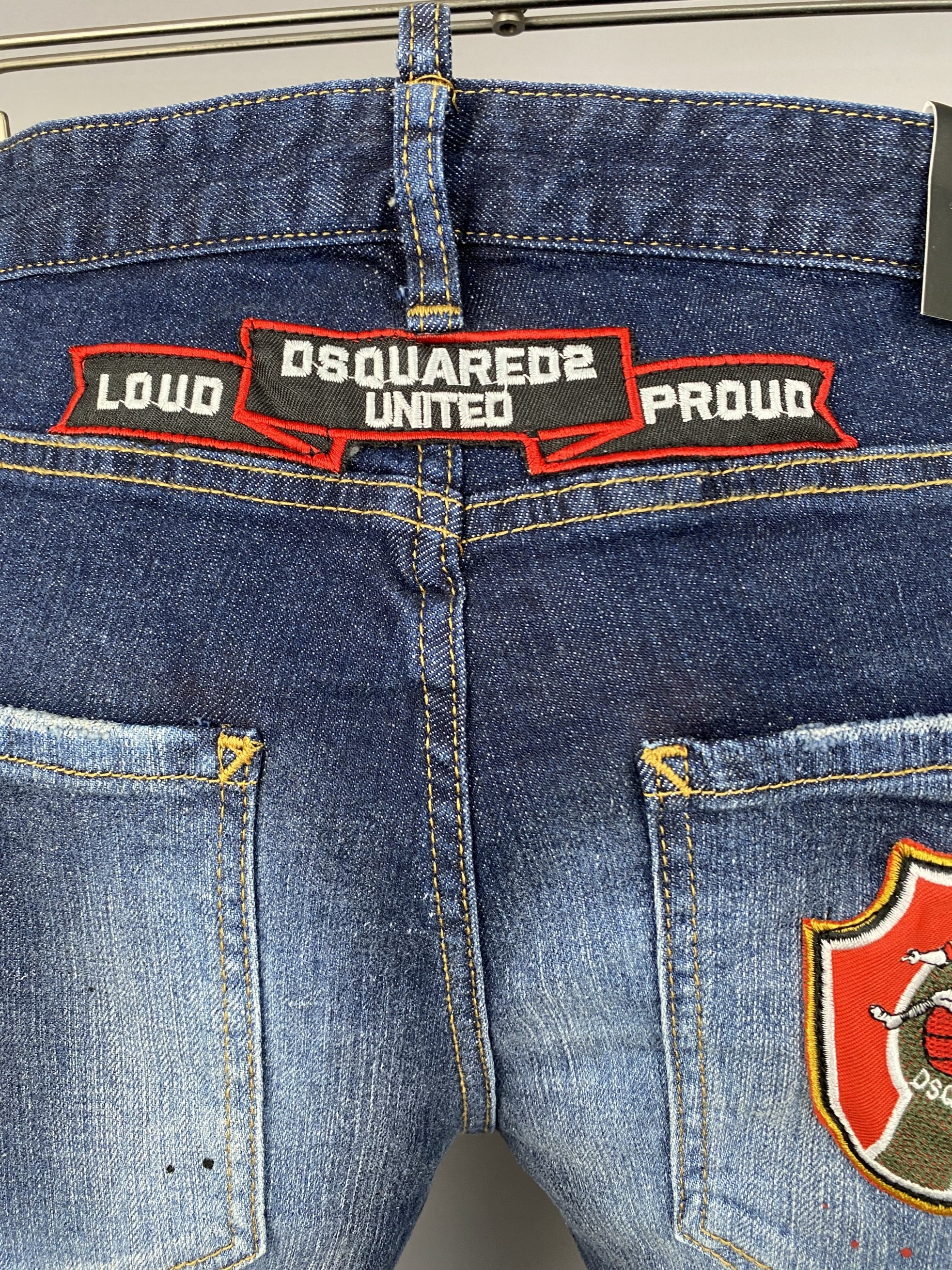 D2 Jeans