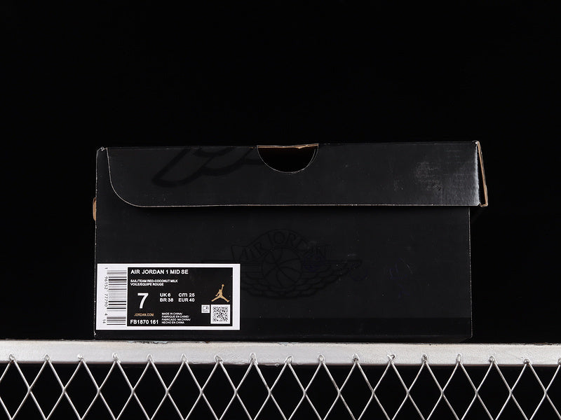 AJ1 Mid