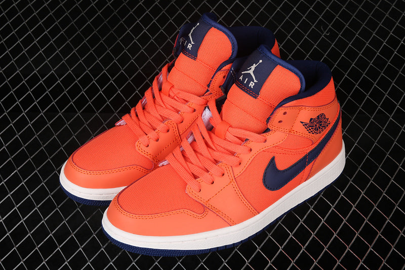 AJ1 Mid