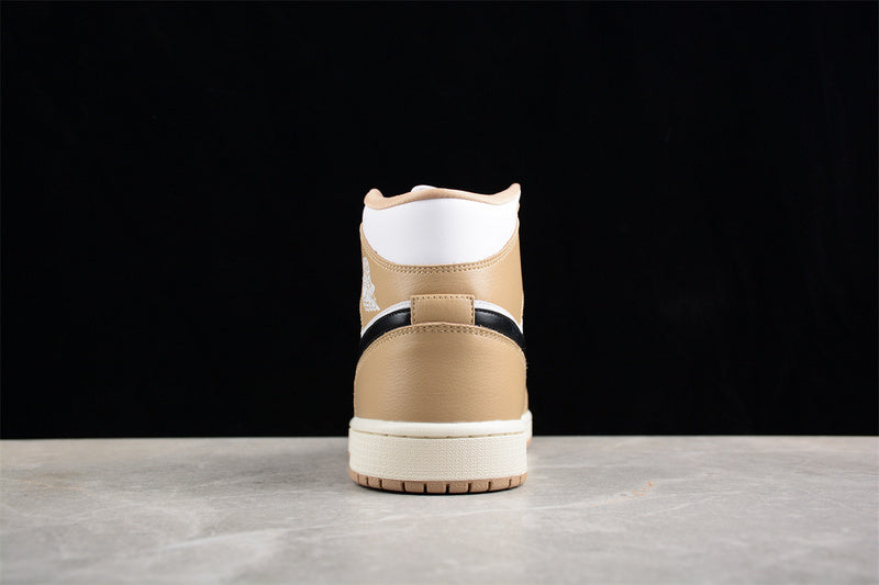 AJ1 Mid