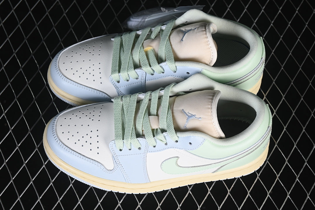 AJ1 Low