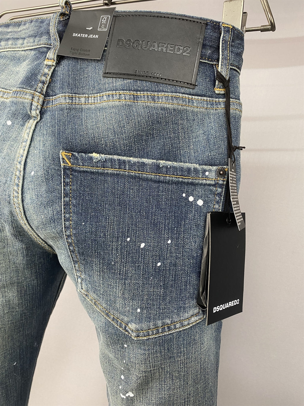 D2 Jeans