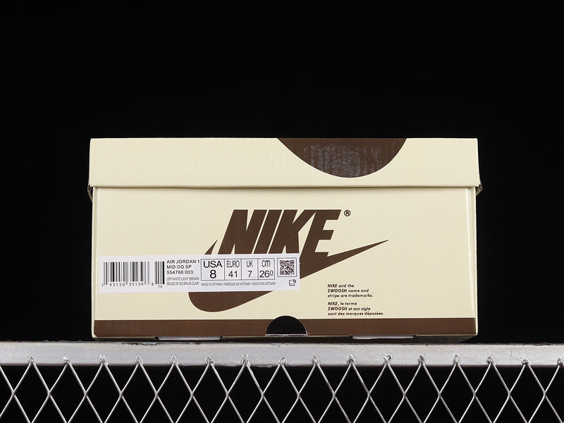 AJ1 Mid