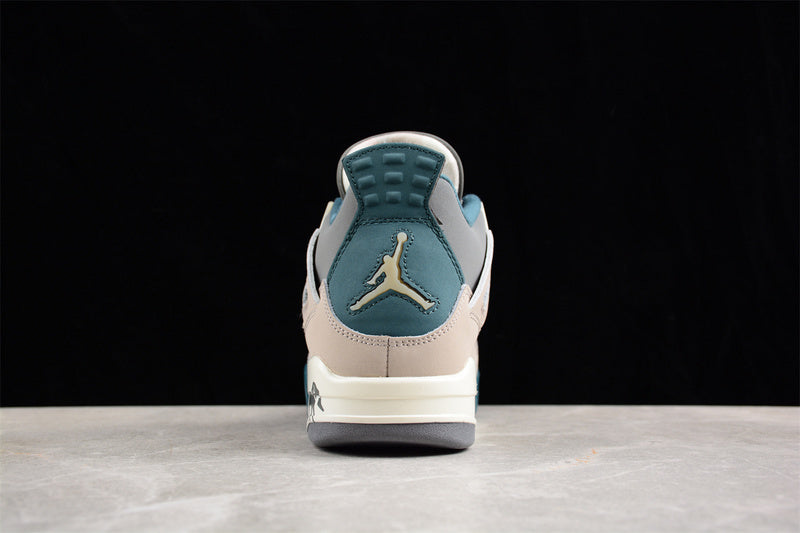 AJ4