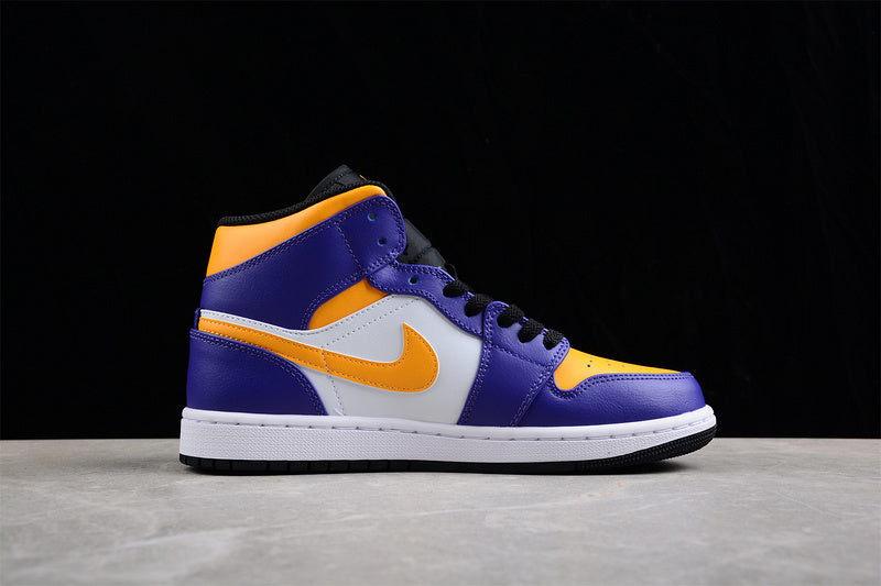 AJ1 Mid
