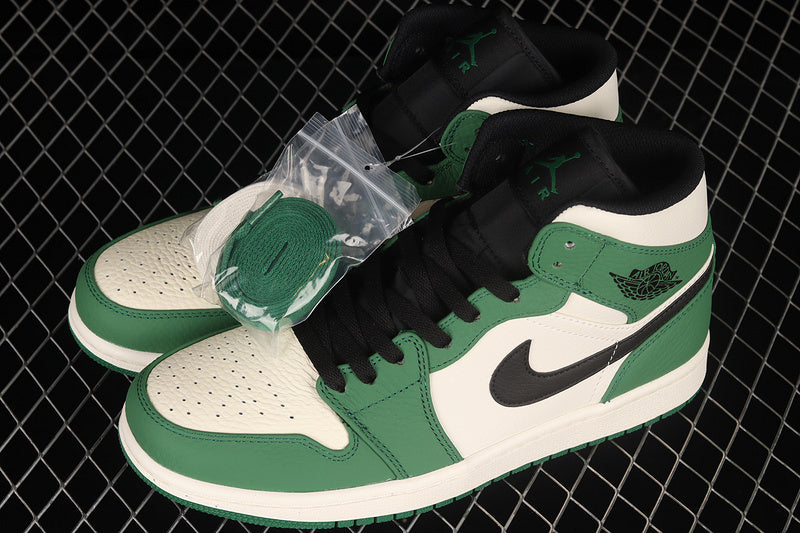 AJ1 Mid
