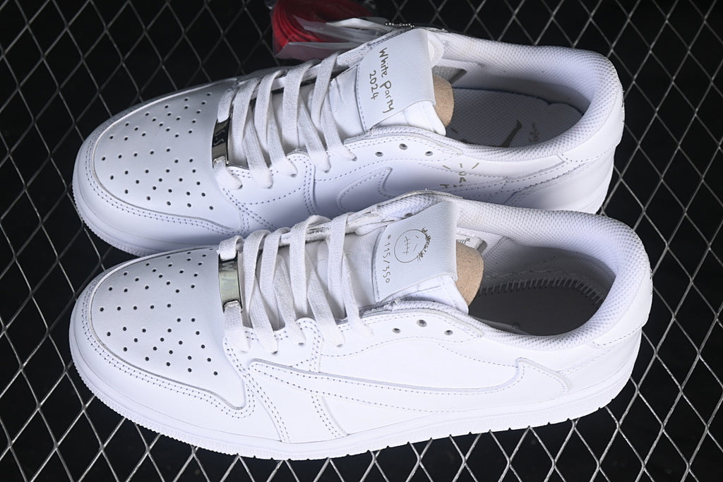 AJ1 Low