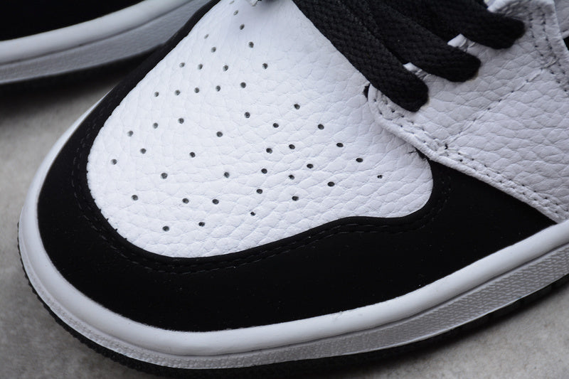 AJ1 Mid