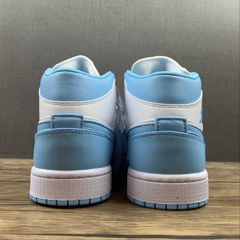 AJ1 Mid