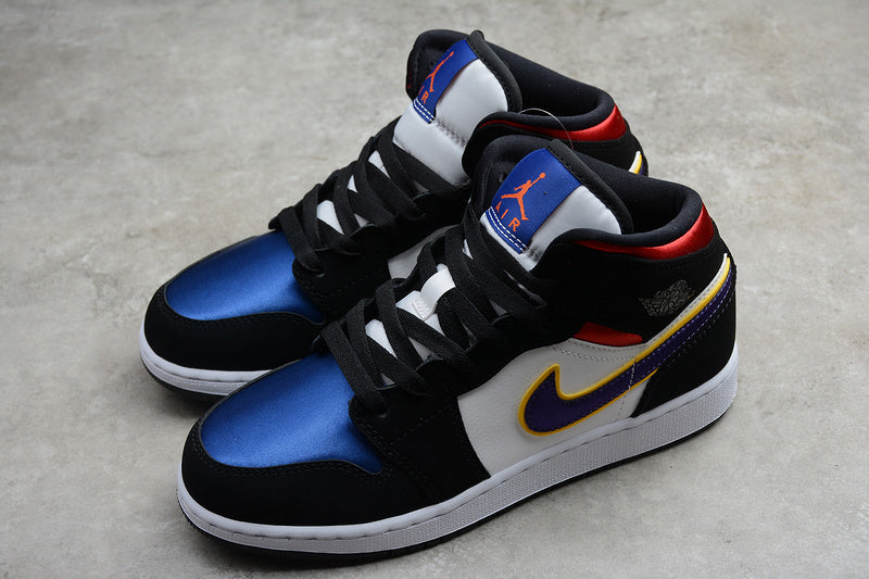 AJ1 Mid