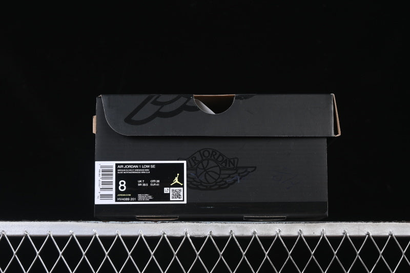 AJ1 Low