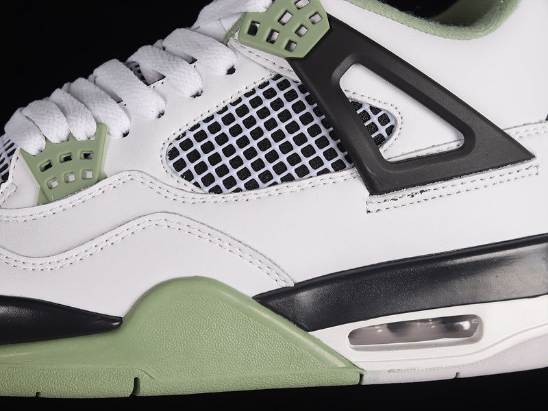 AJ4
