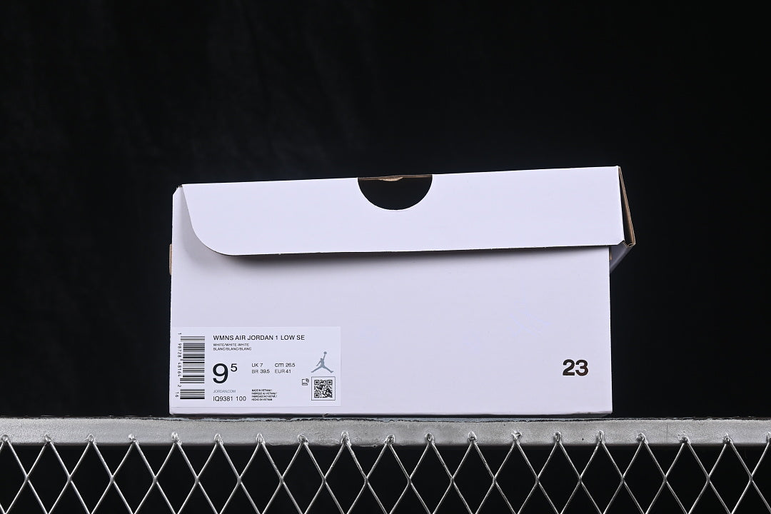 AJ1 Low