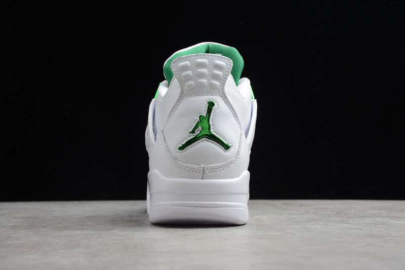 AJ4