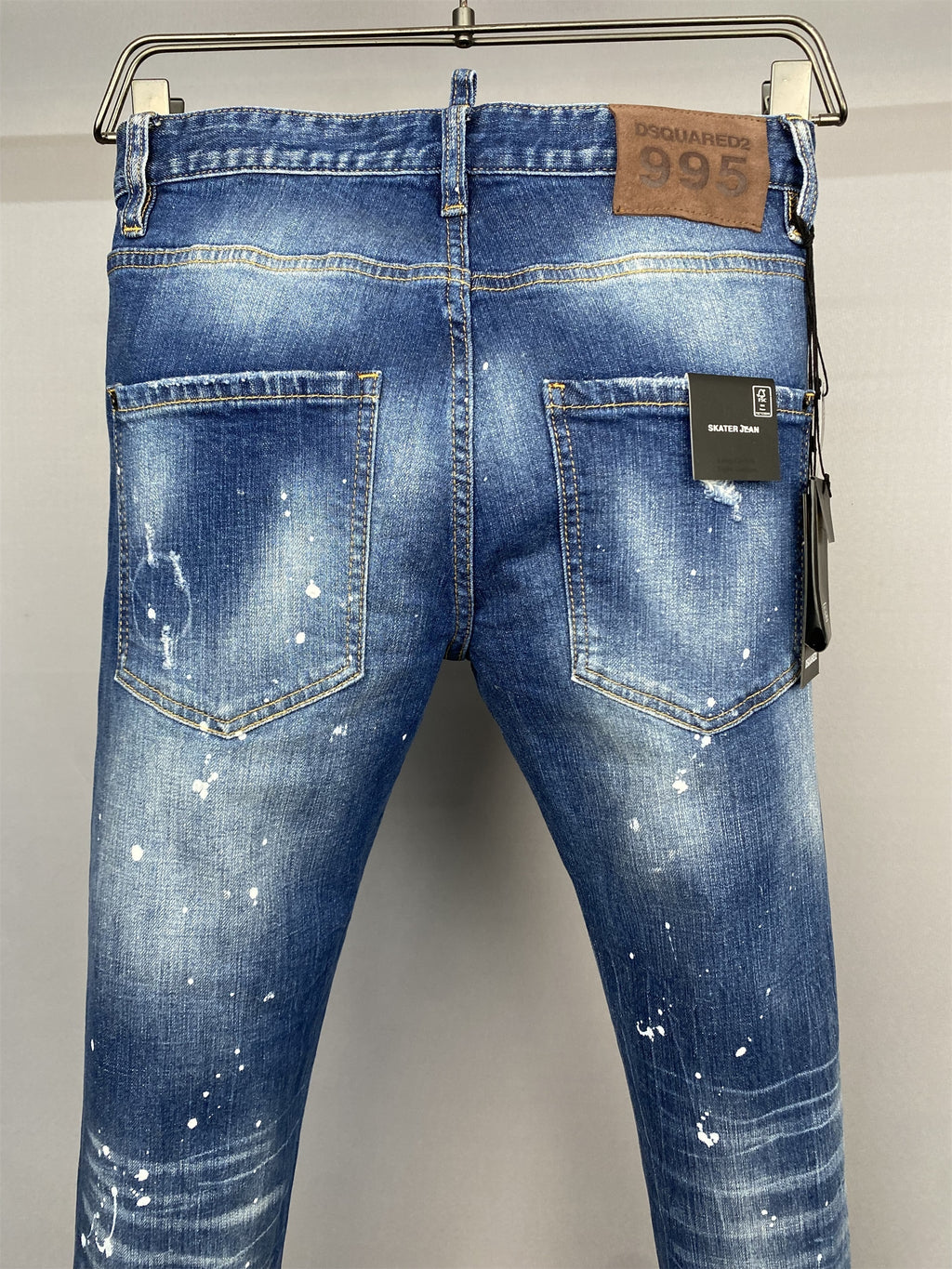 D2 Jeans