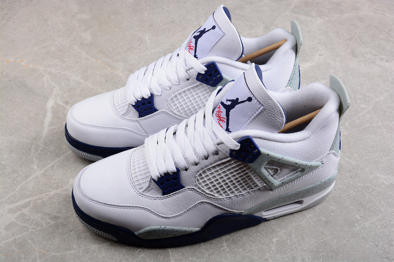 AJ4