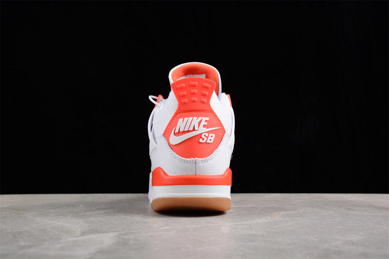 AJ4