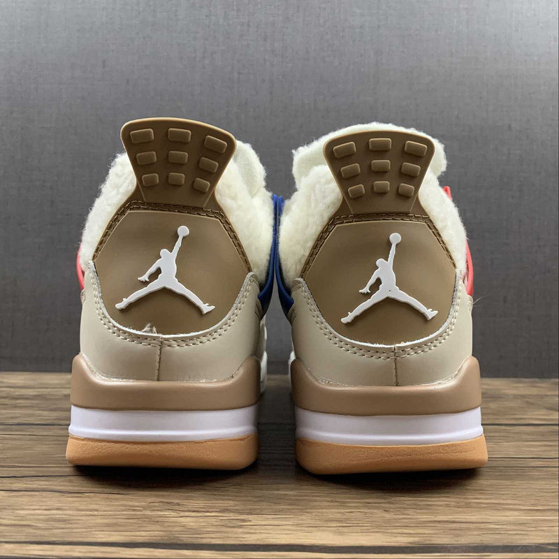 AJ4
