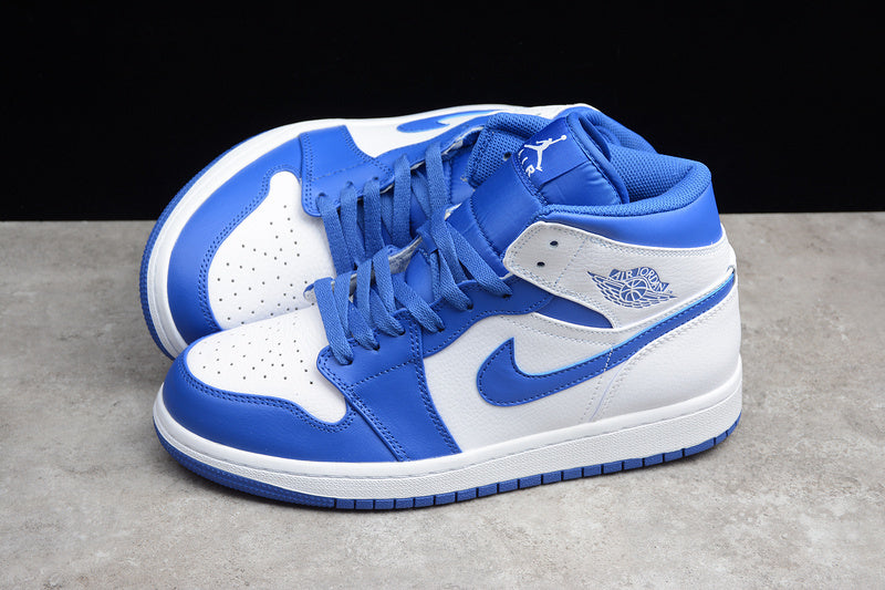 AJ1 Mid