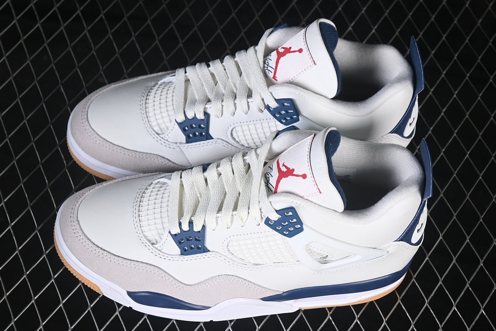 AJ4