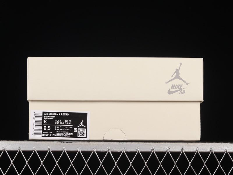 AJ4