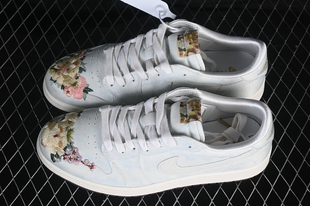 AJ1 Low
