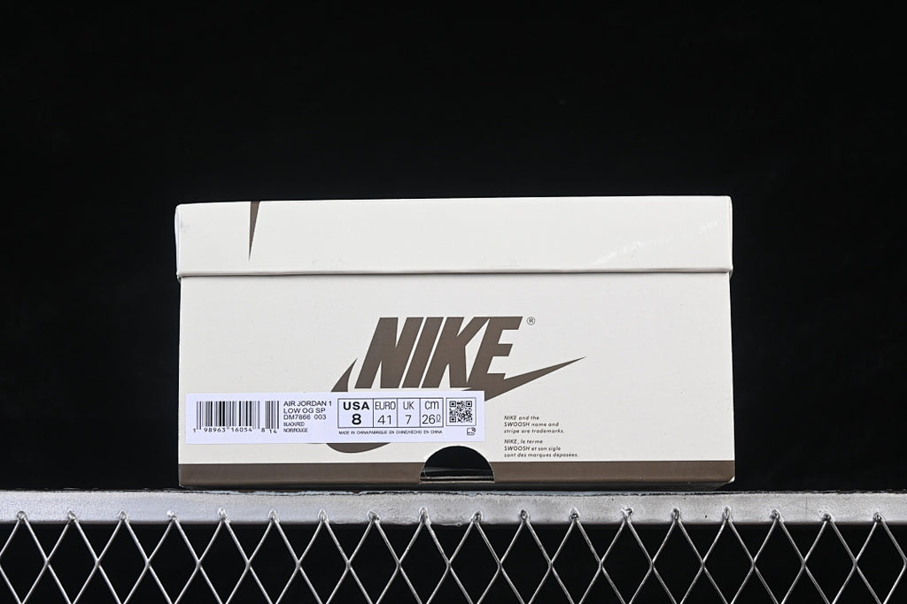 AJ1 Low
