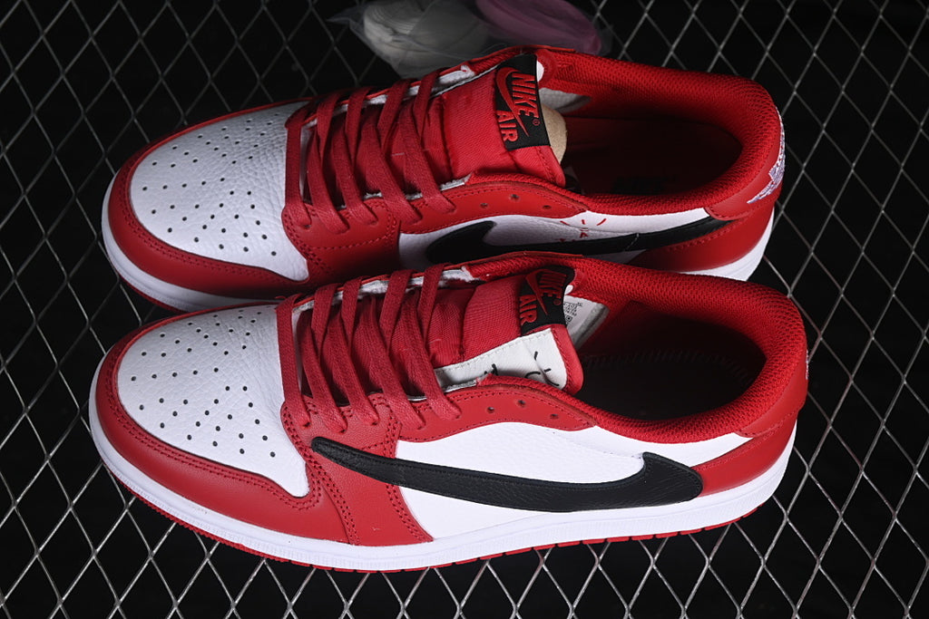 AJ1 Low
