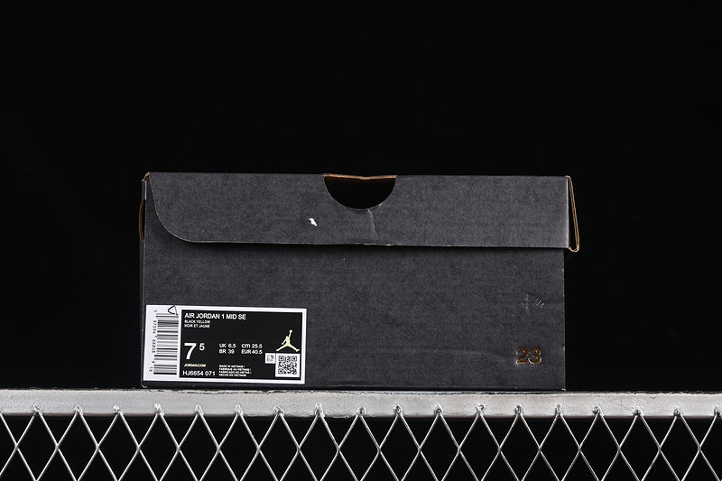 AJ1 Mid