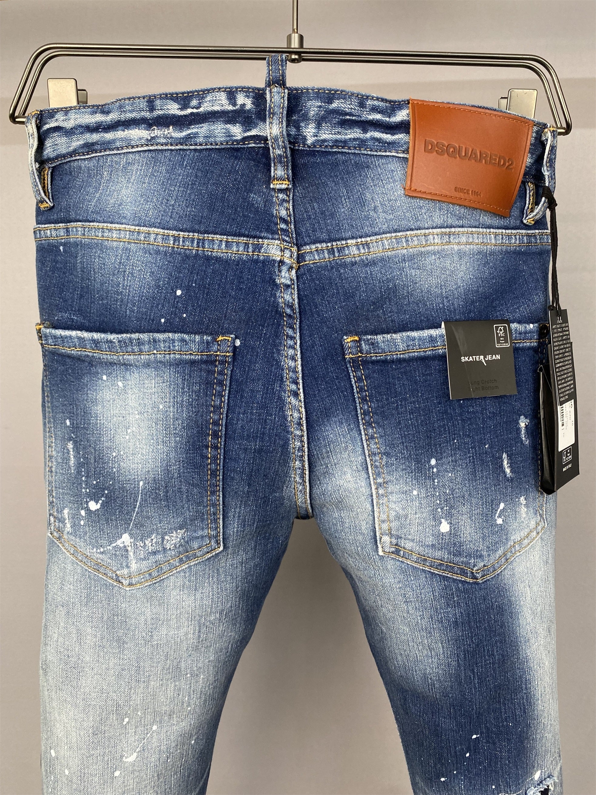 D2 Jeans
