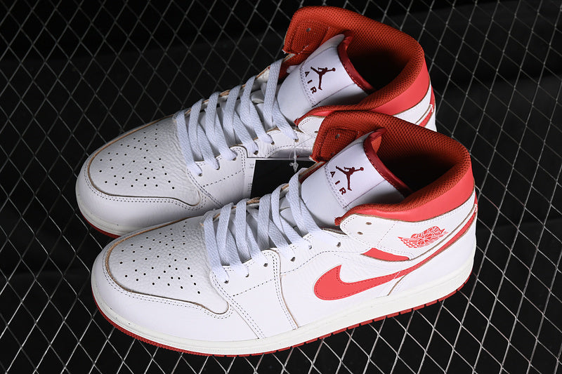 AJ1 Mid