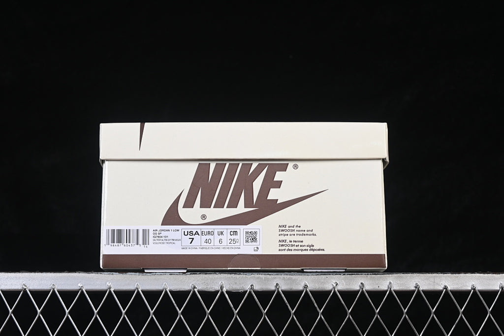 AJ1 Low