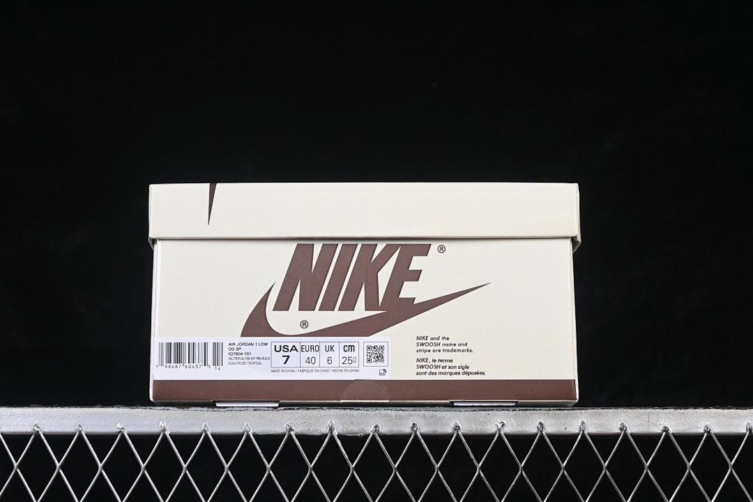 AJ1 Low