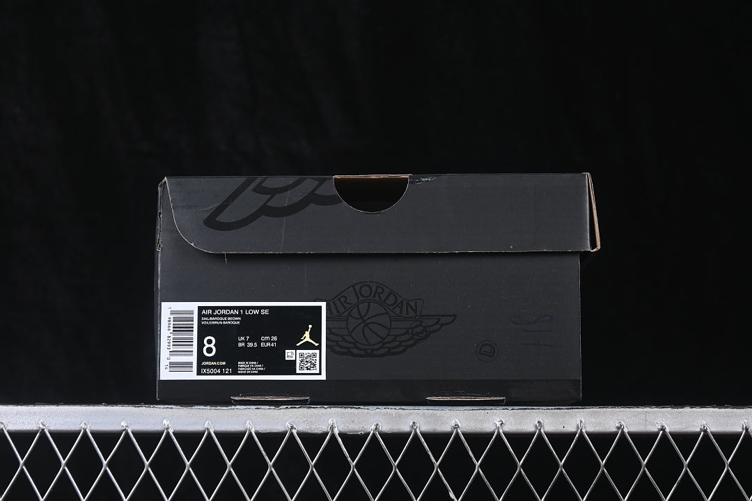 AJ1 Low