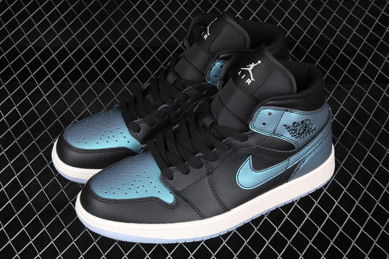 AJ1 Mid