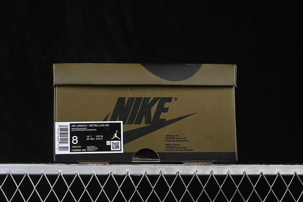 AJ1 Low