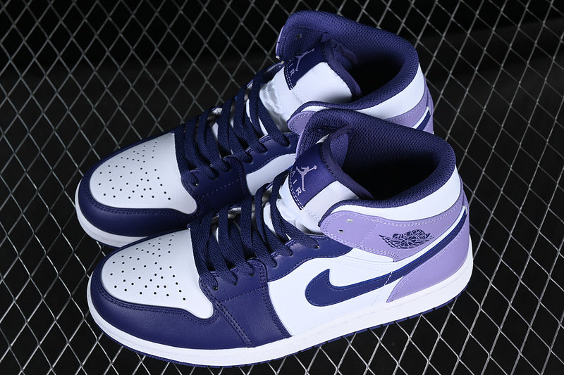 AJ1 Mid