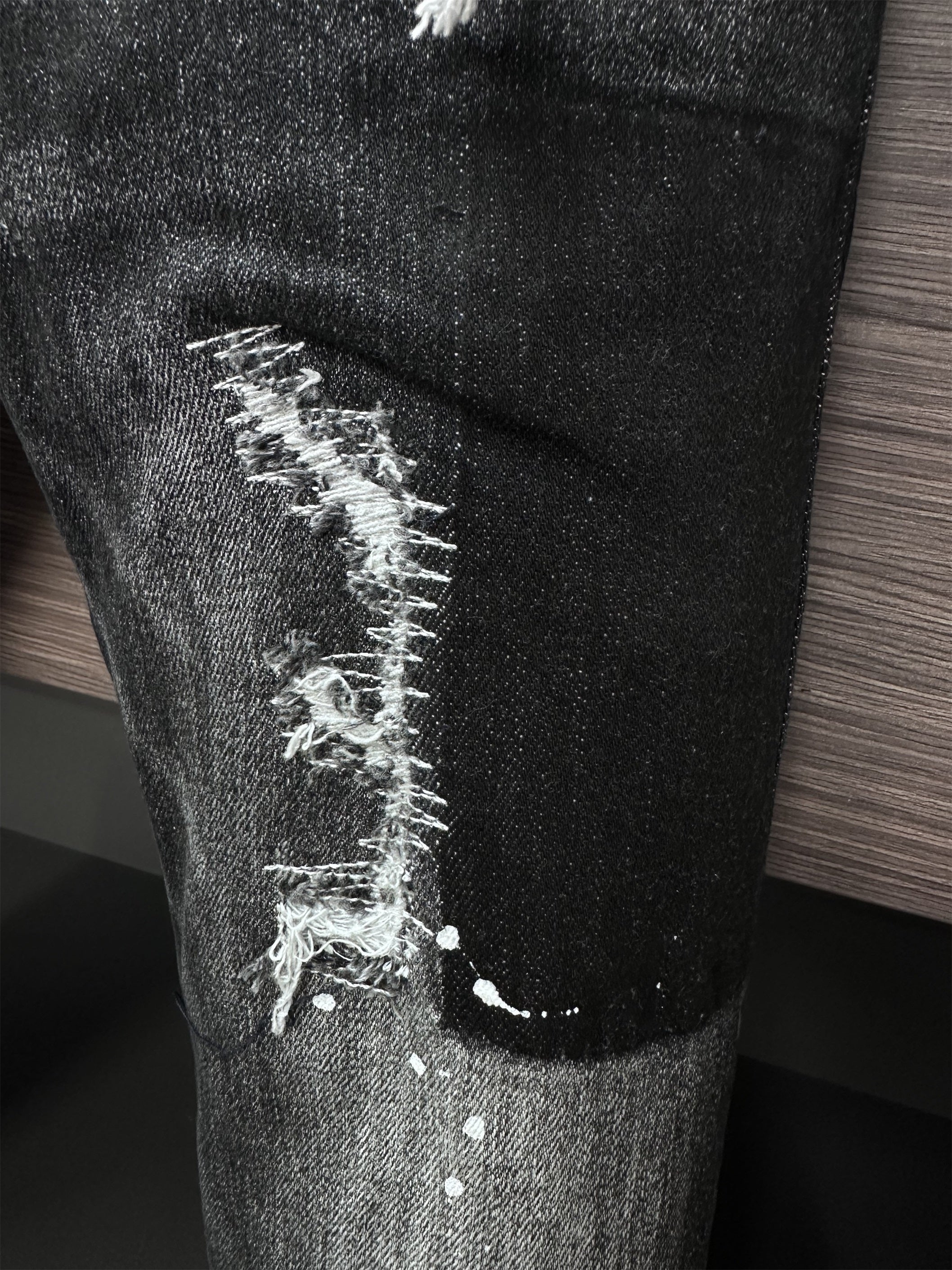 D2 Jeans