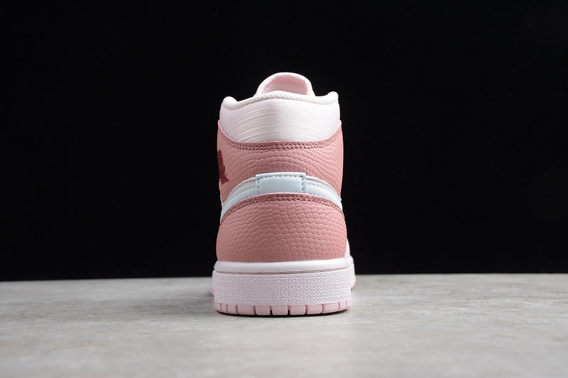 AJ1 Mid