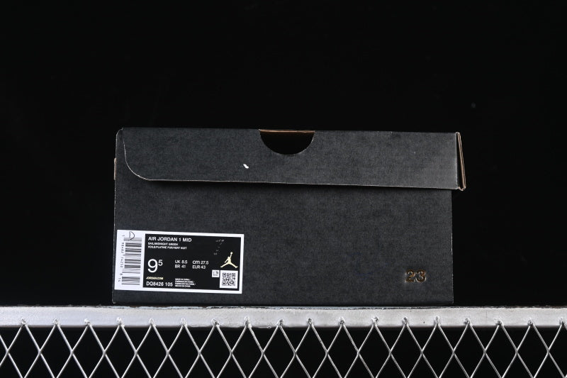 AJ1 Mid