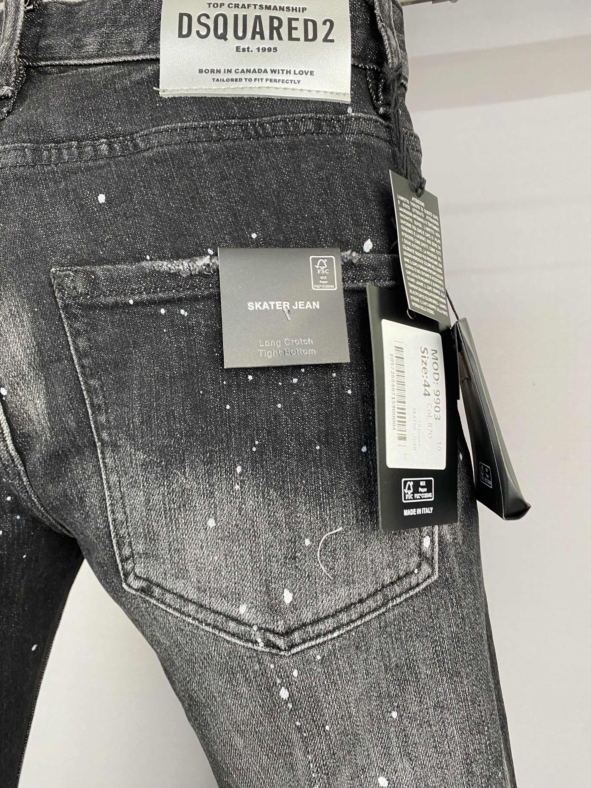 D2 Jeans