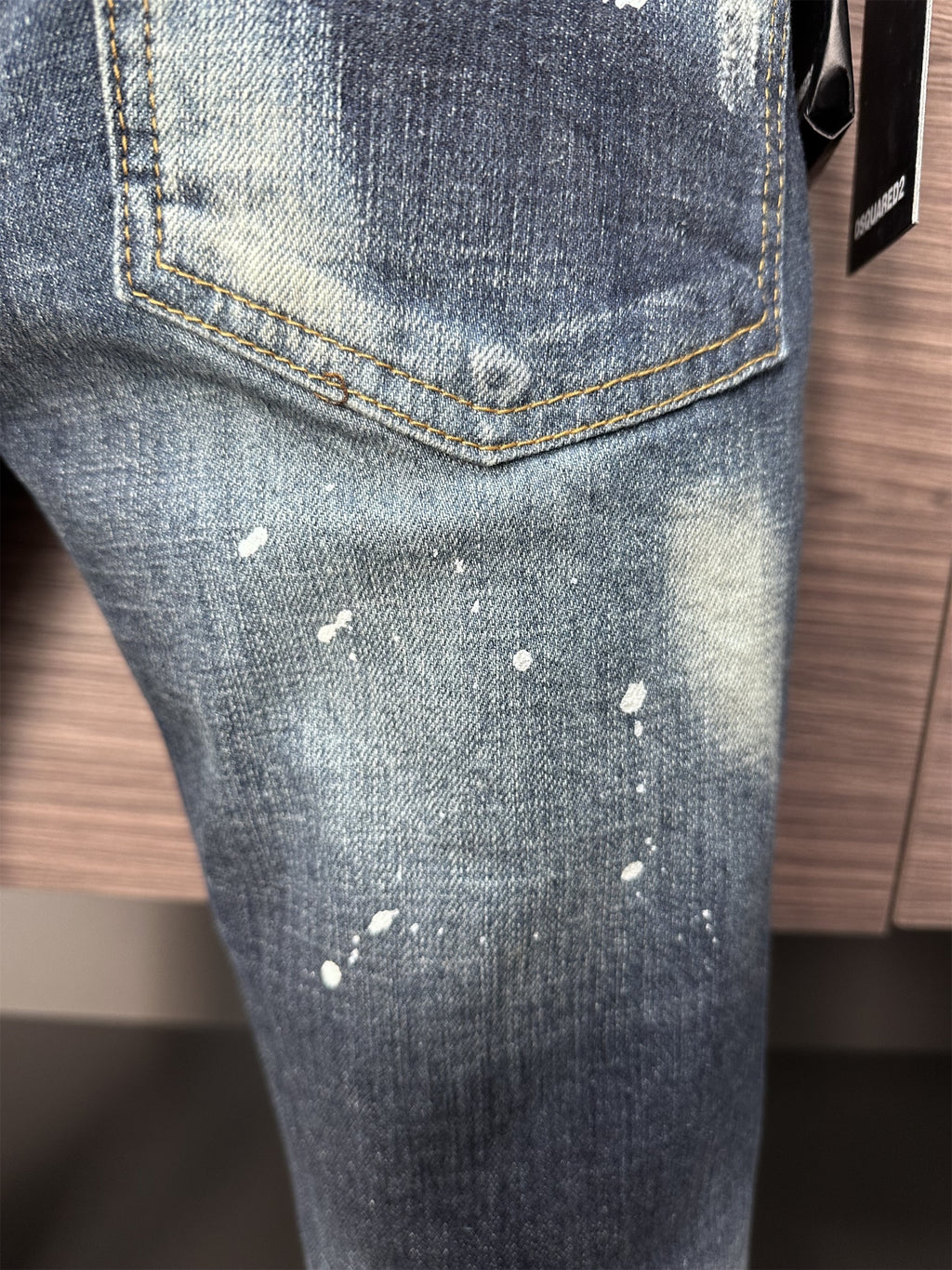 D2 Jeans
