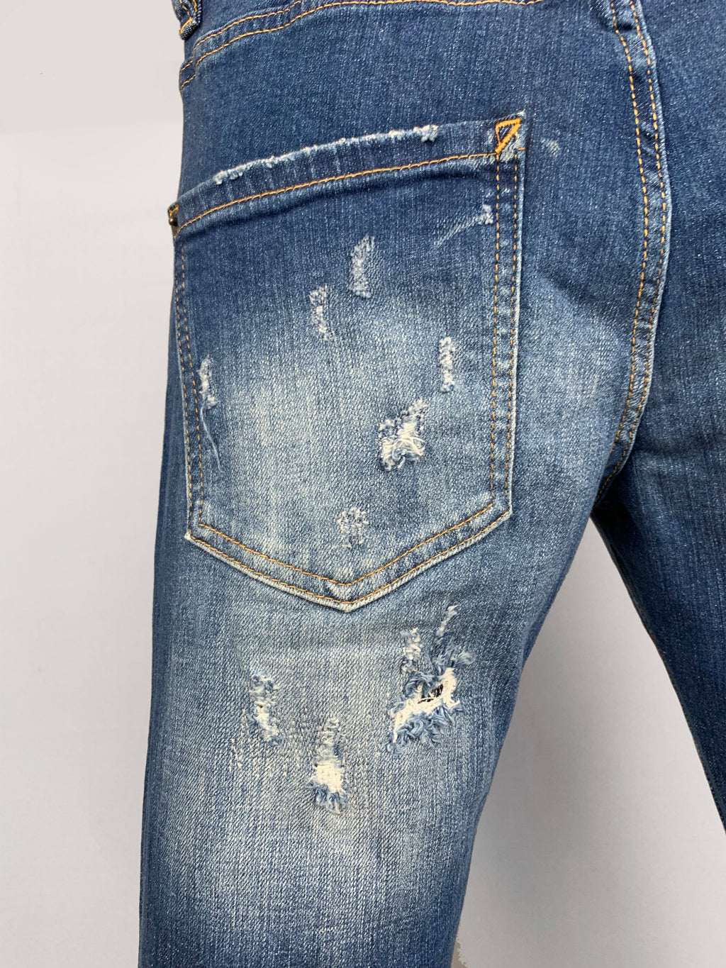 D2 Jeans
