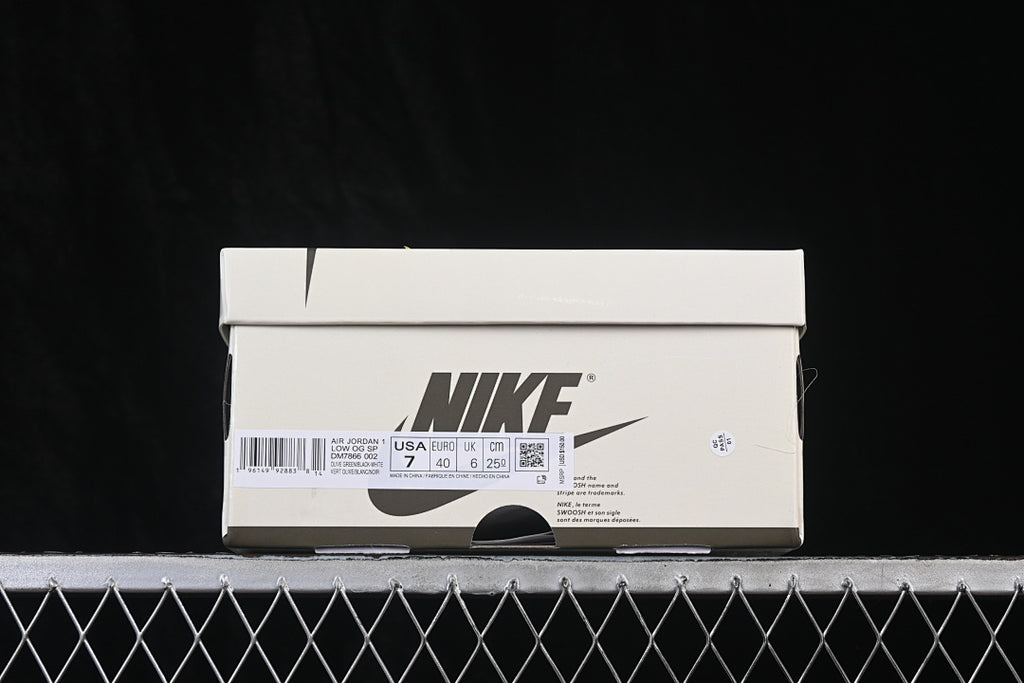 AJ1 Low
