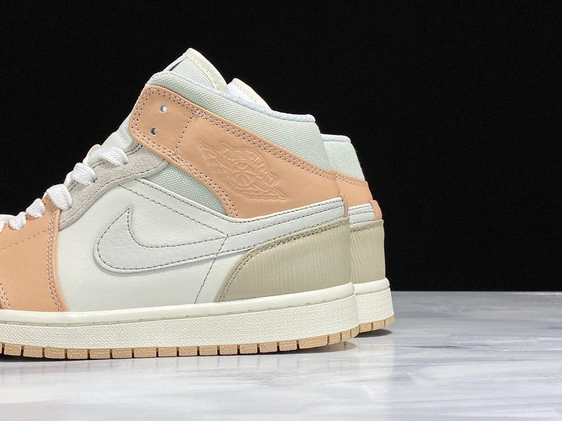 AJ1 Mid